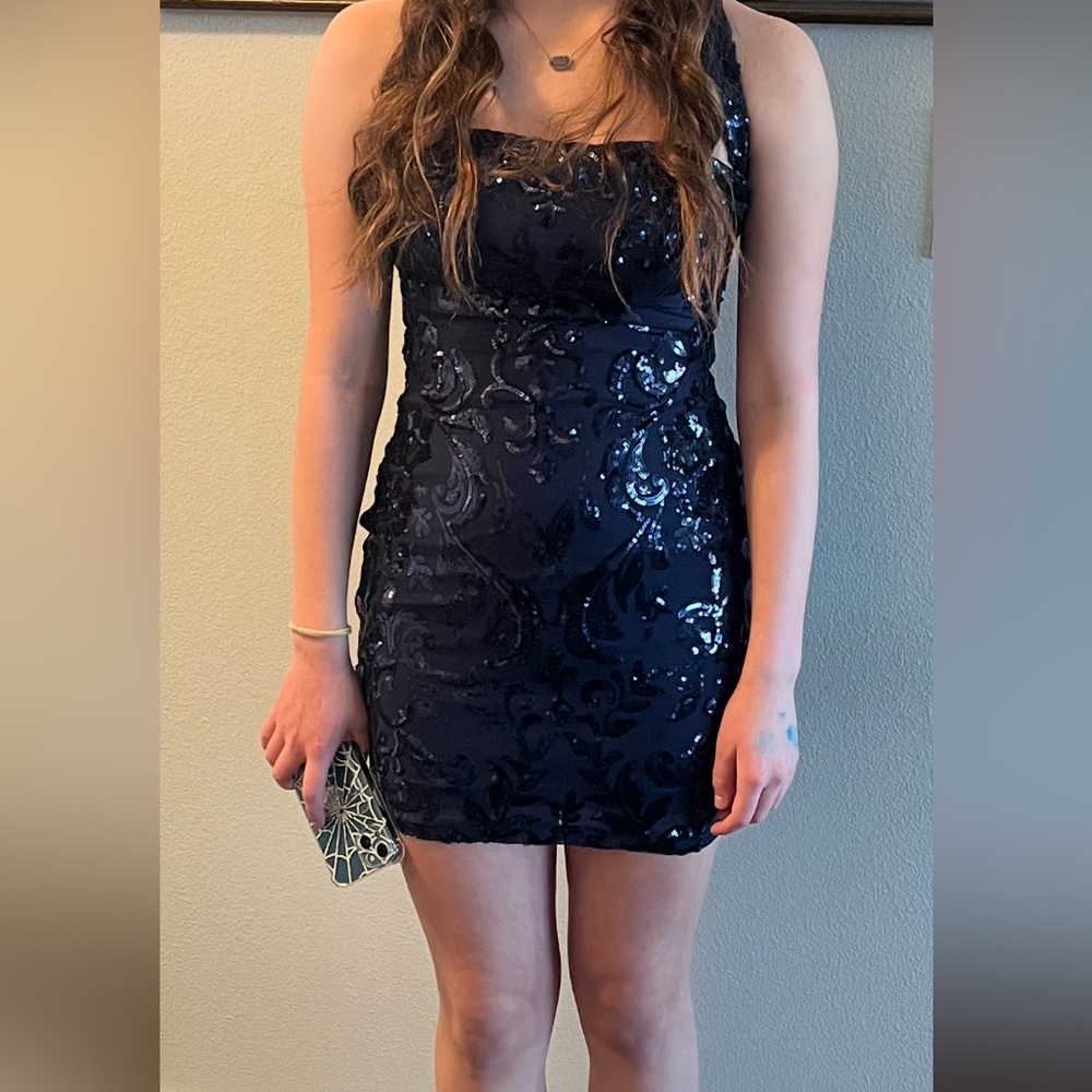 Windsor Navy Sequin HOCO Dress